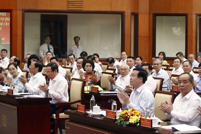 Tại bet 188 dự Hội nghị tổng kết 10 năm thực hiện Nghị quyết Trung ương 8 khóa XI về Chiến lược bảo vệ Tổ quốc trong tình hình mới tại Thành phố Hồ Chí Minh